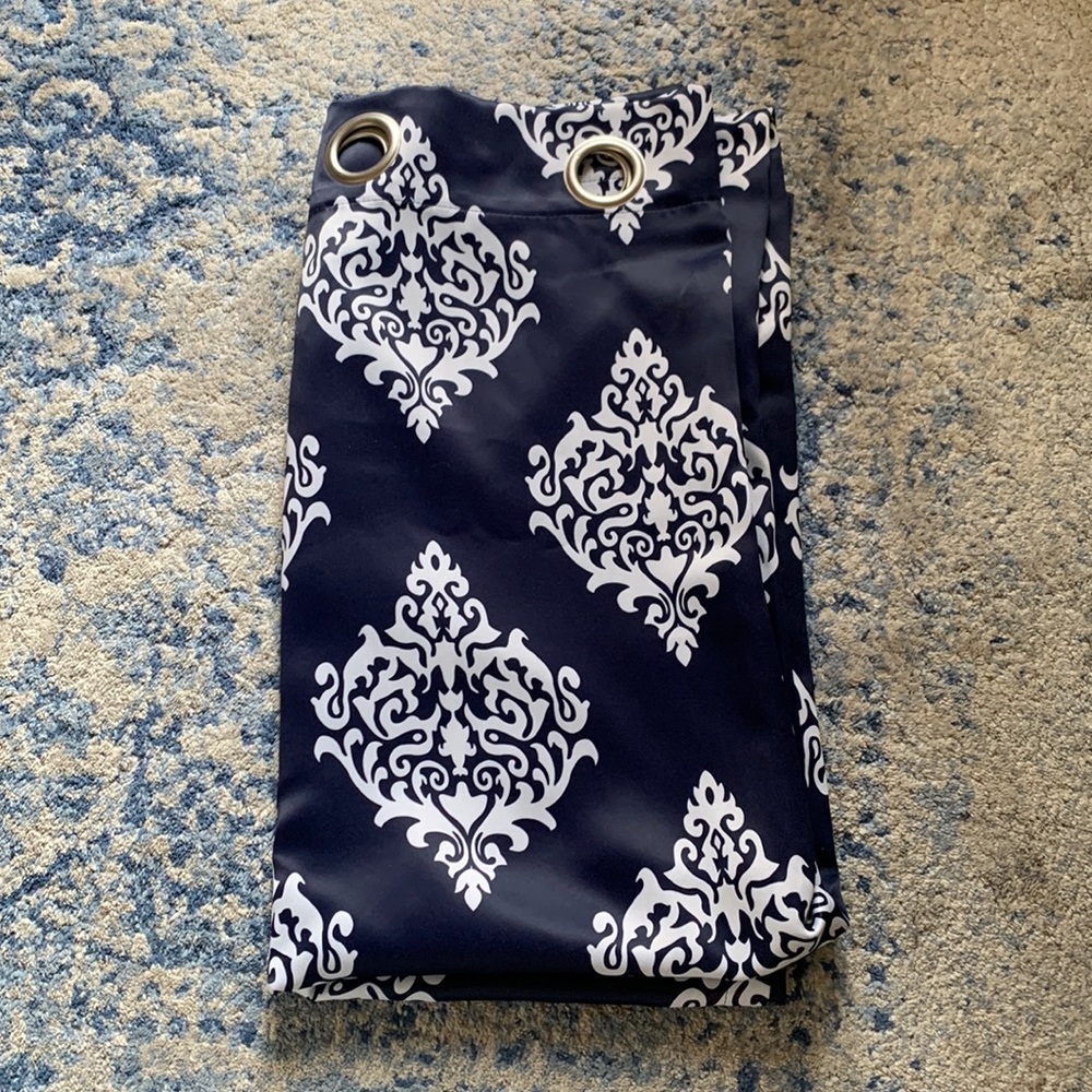 4 96x52in blackout curtains